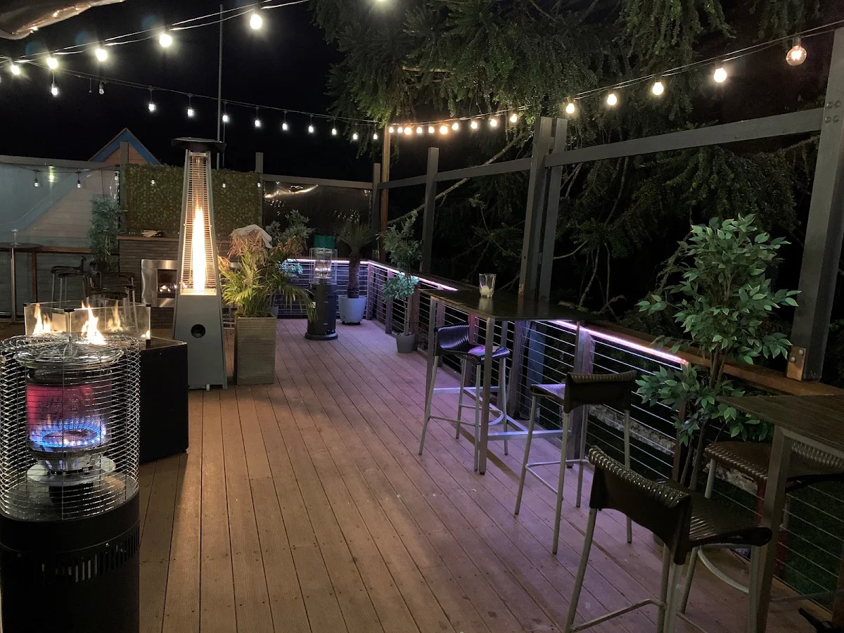 Vibe, Bunya Mountains Tavern