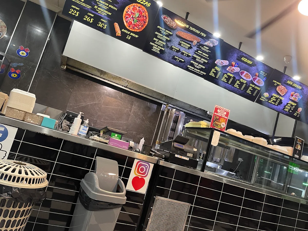 Vibe, Mustii's Pide Pizza and Kebabs