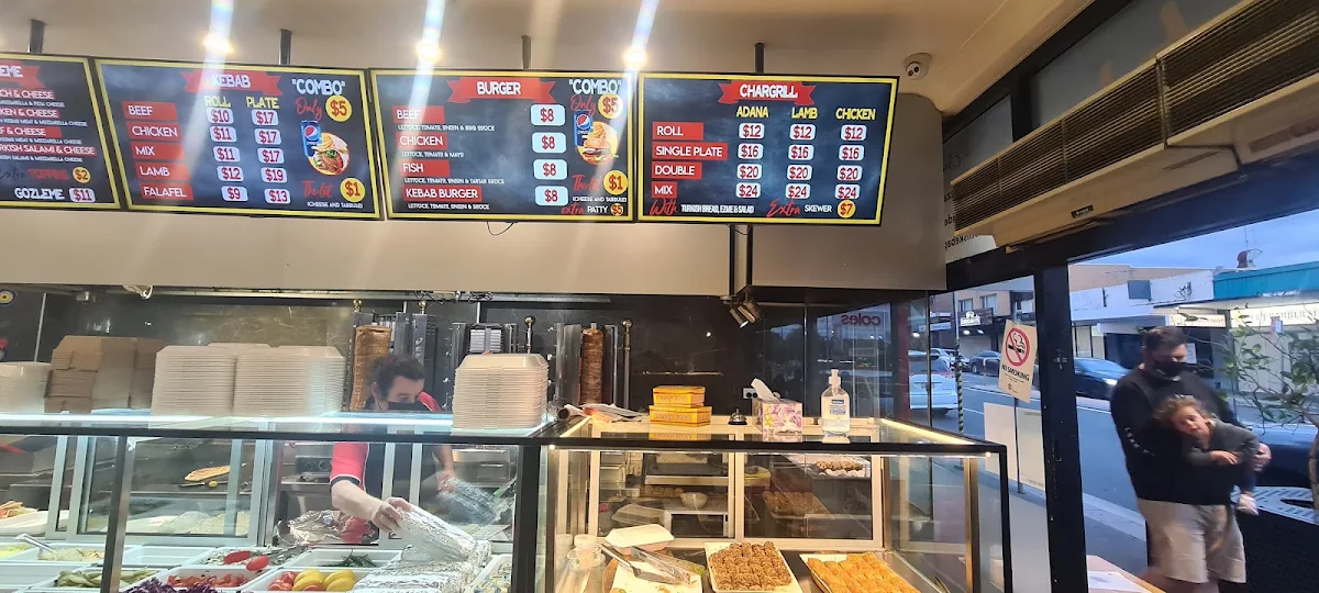 Vibe, Mustii's Pide Pizza and Kebabs
