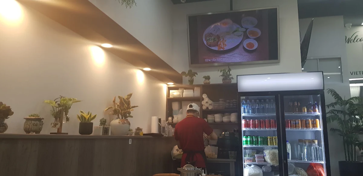 Vibe, Han Ky Restaurant