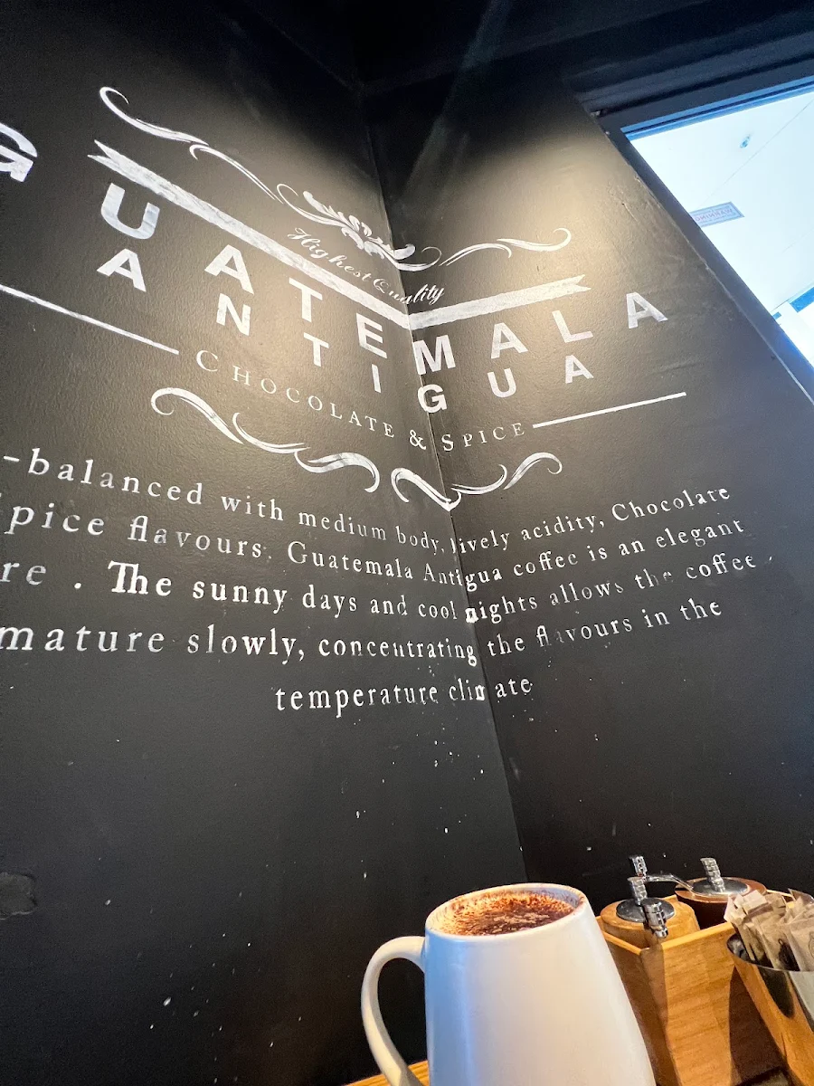 Menu, Caffe Cherry Beans