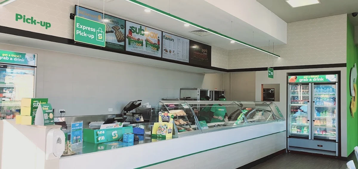 Vibe, Subway Newport