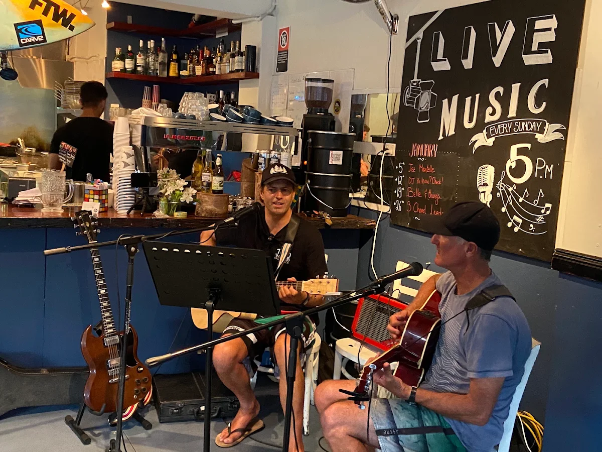 Vibe, The North End Cafe