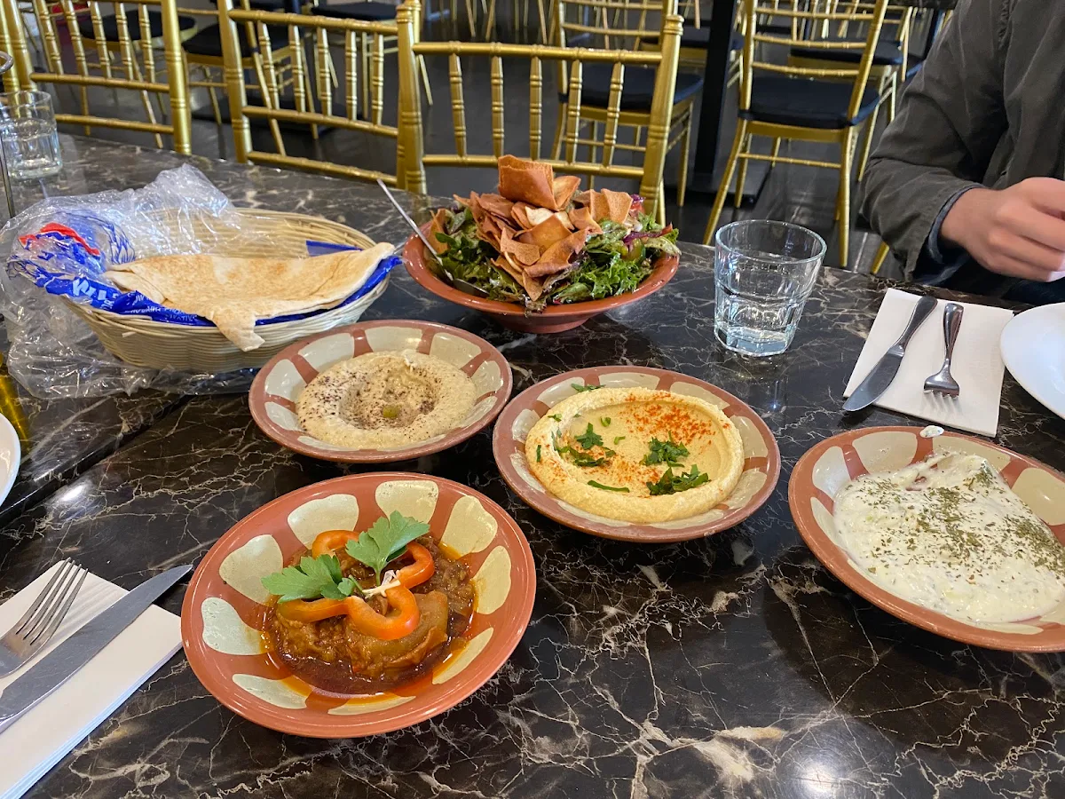 Food & drink, Manara