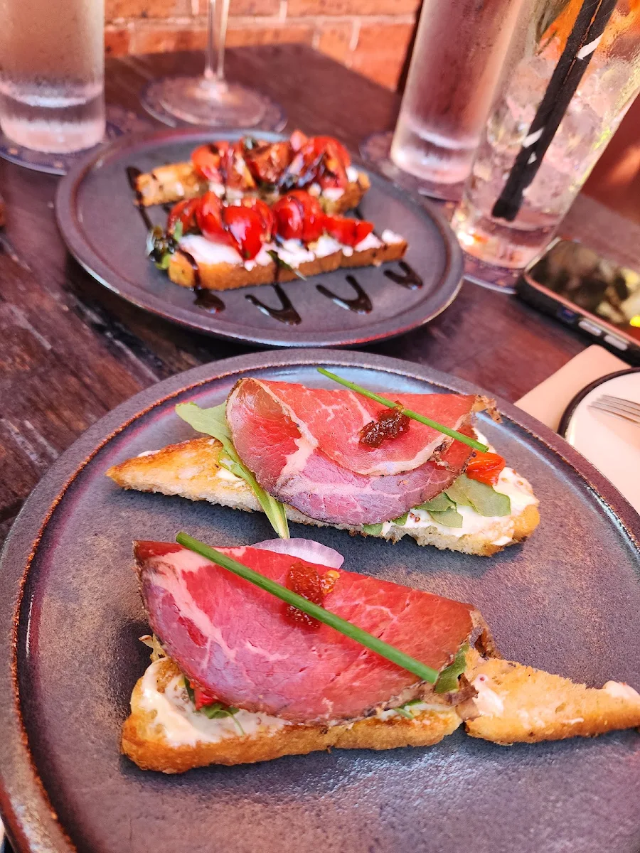 Food & drink photo 8