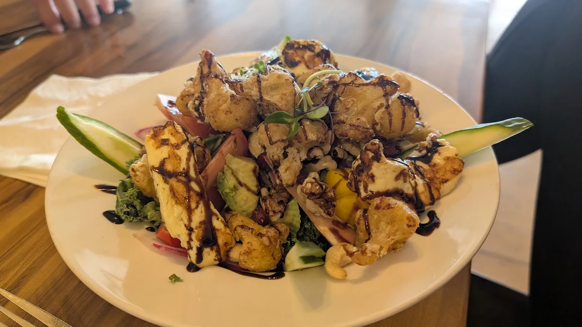 Food & drink, Highway Hotel