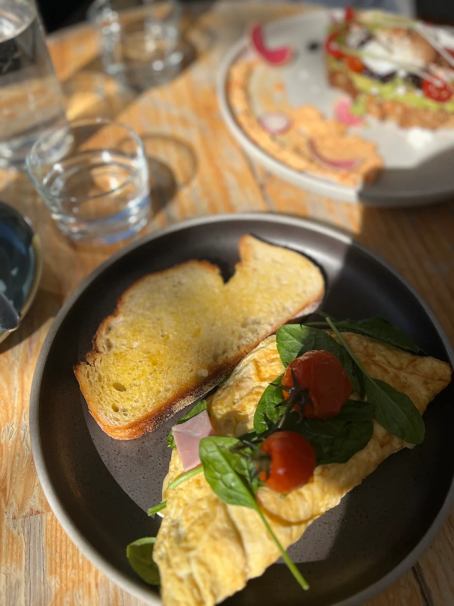Food & drink photo 8