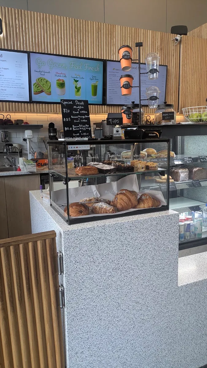 Vibe, Page two Hurstville