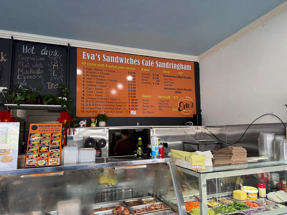Menu, Miss Bánh Mì & Phở