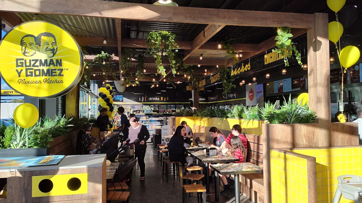 Vibe, Guzman y Gomez - Hendon