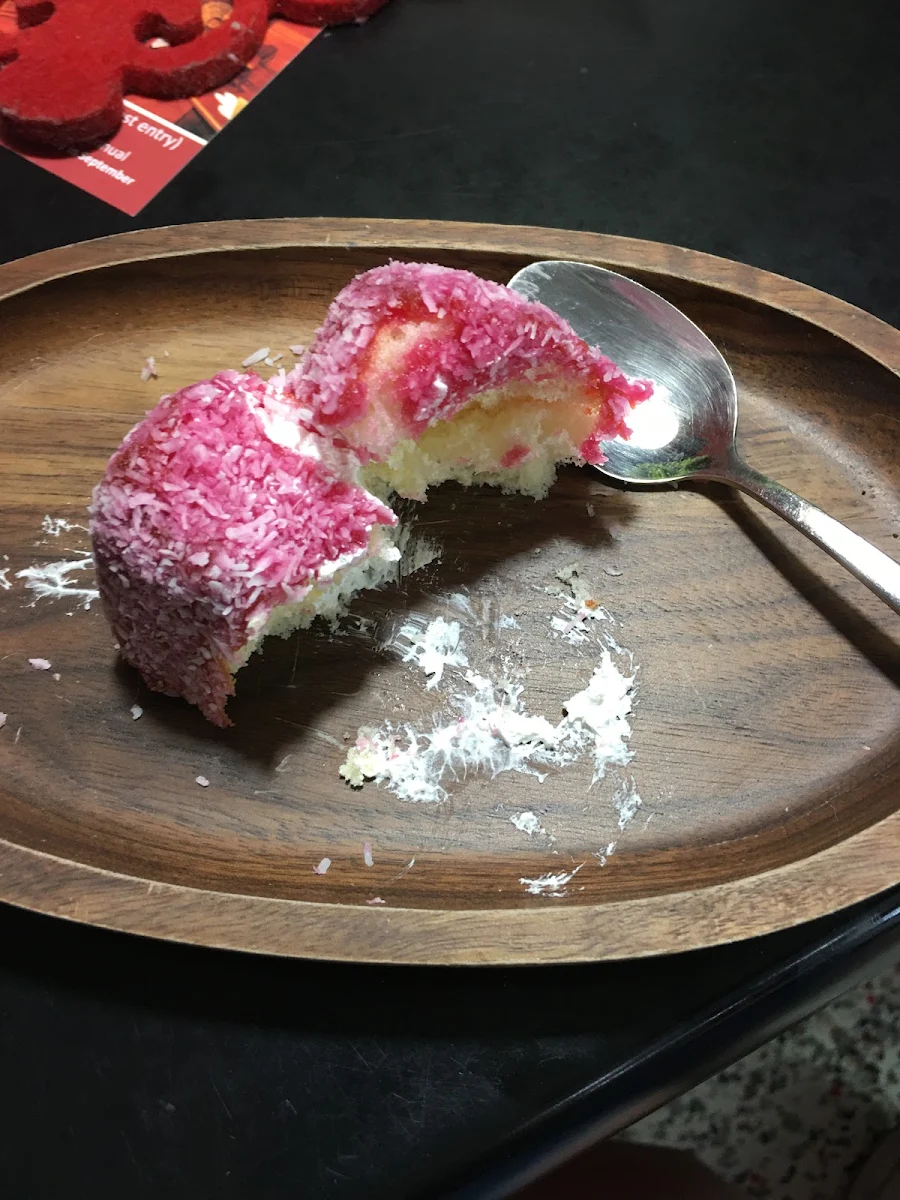 Food & drink, Lewo's Cafe