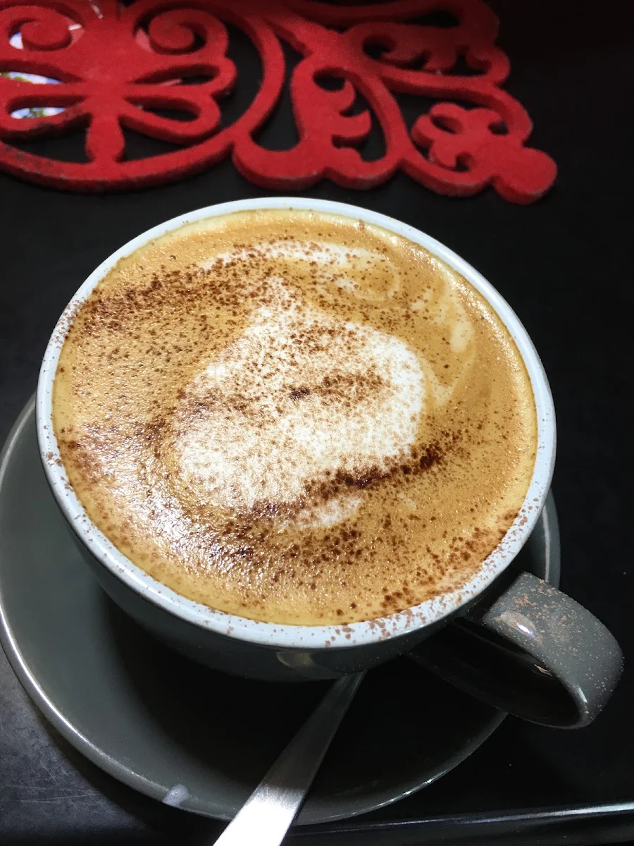 Food & drink, Lewo's Cafe