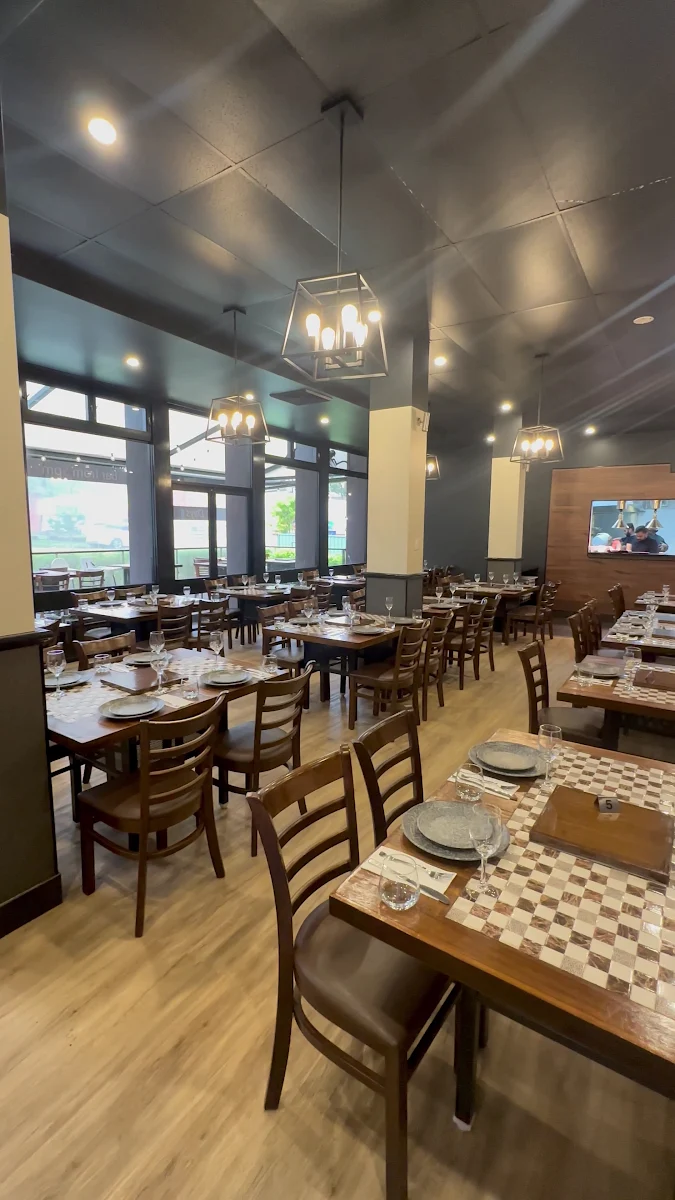 Vibe, SAFFRON AND SPICE INDIAN RESTAURANT AND BAR