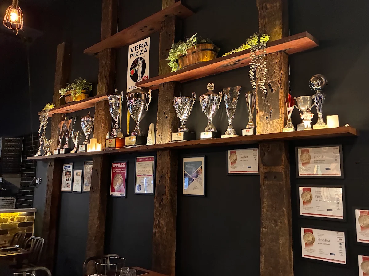 Vibe, Verace Pizzeria