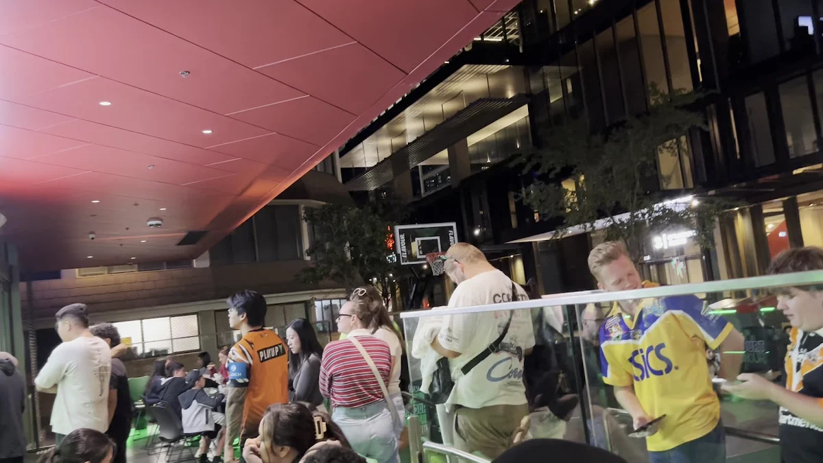 Vibe, Wingstop Parramatta Square