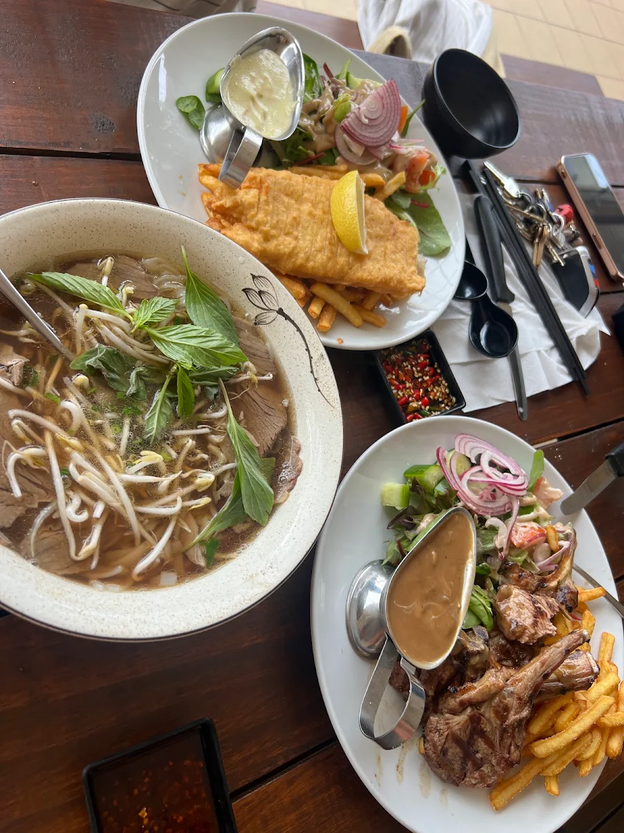 Food & drink, The Valley Bistro