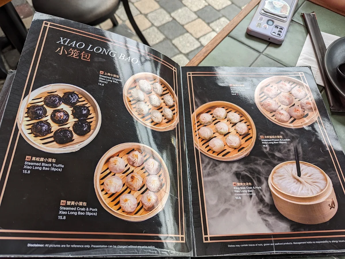 Menu, Shanghai Red