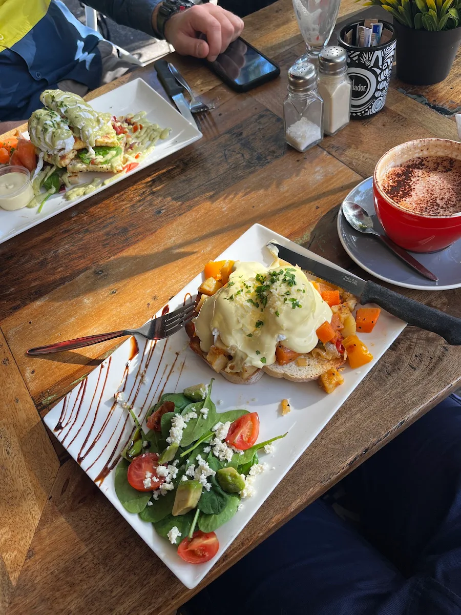 Food & drink, Fatboy's Cafe