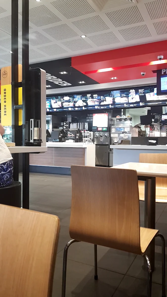 Vibe, McDonald's Tecoma