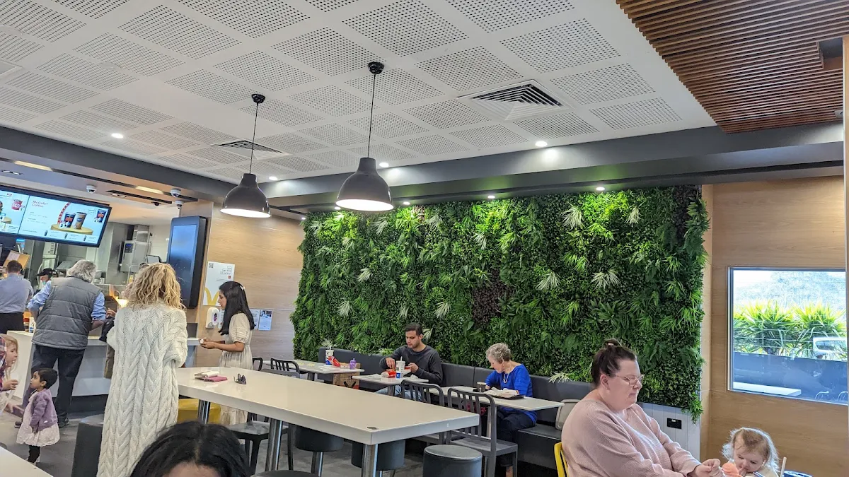 Vibe, McDonald's Tecoma