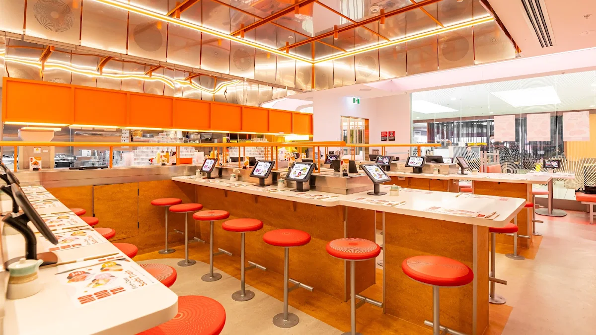 Vibe, Momoto World Square
