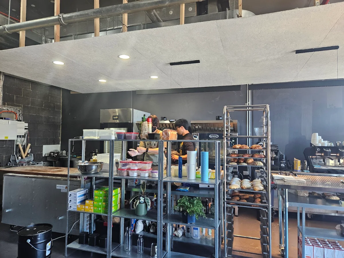 Vibe, Plot Coffee & Bakery