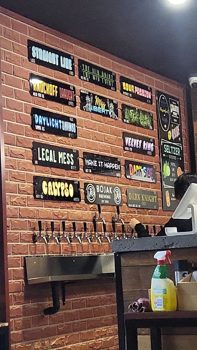 Menu, BoJaK Brewing