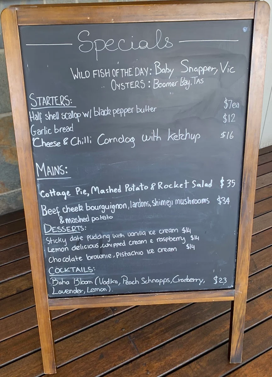 Menu, Lorne Hotel