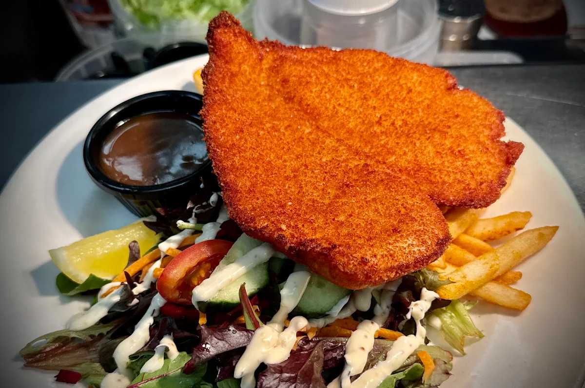Food & drink, The Royal Hotel QBN