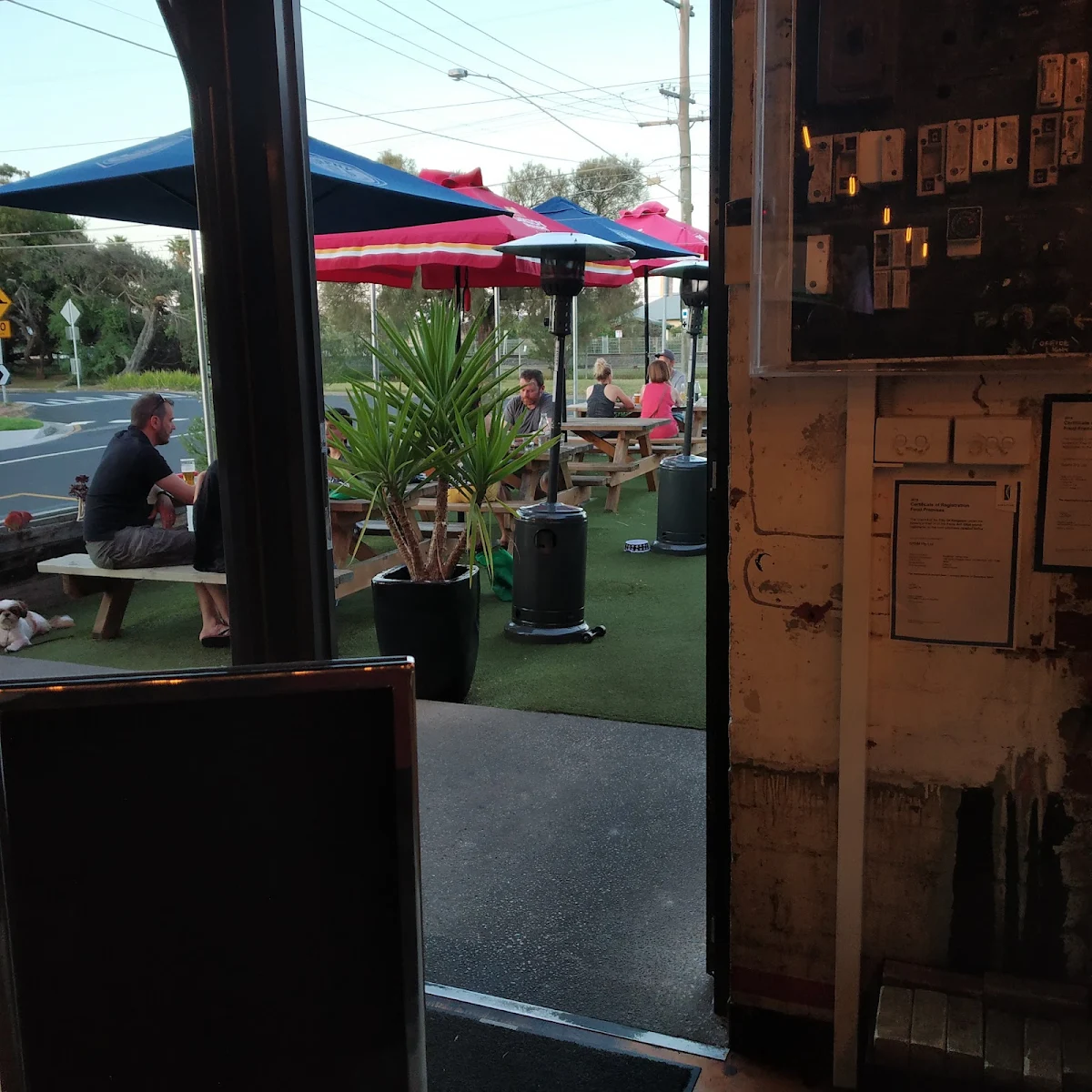 Vibe, Burgerlab