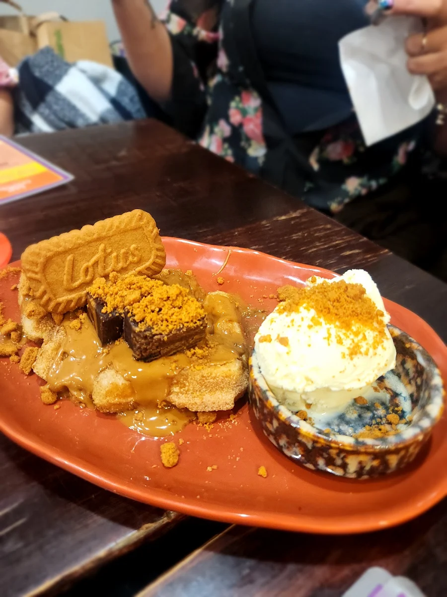 Food & drink, San Churro Sunshine Plaza