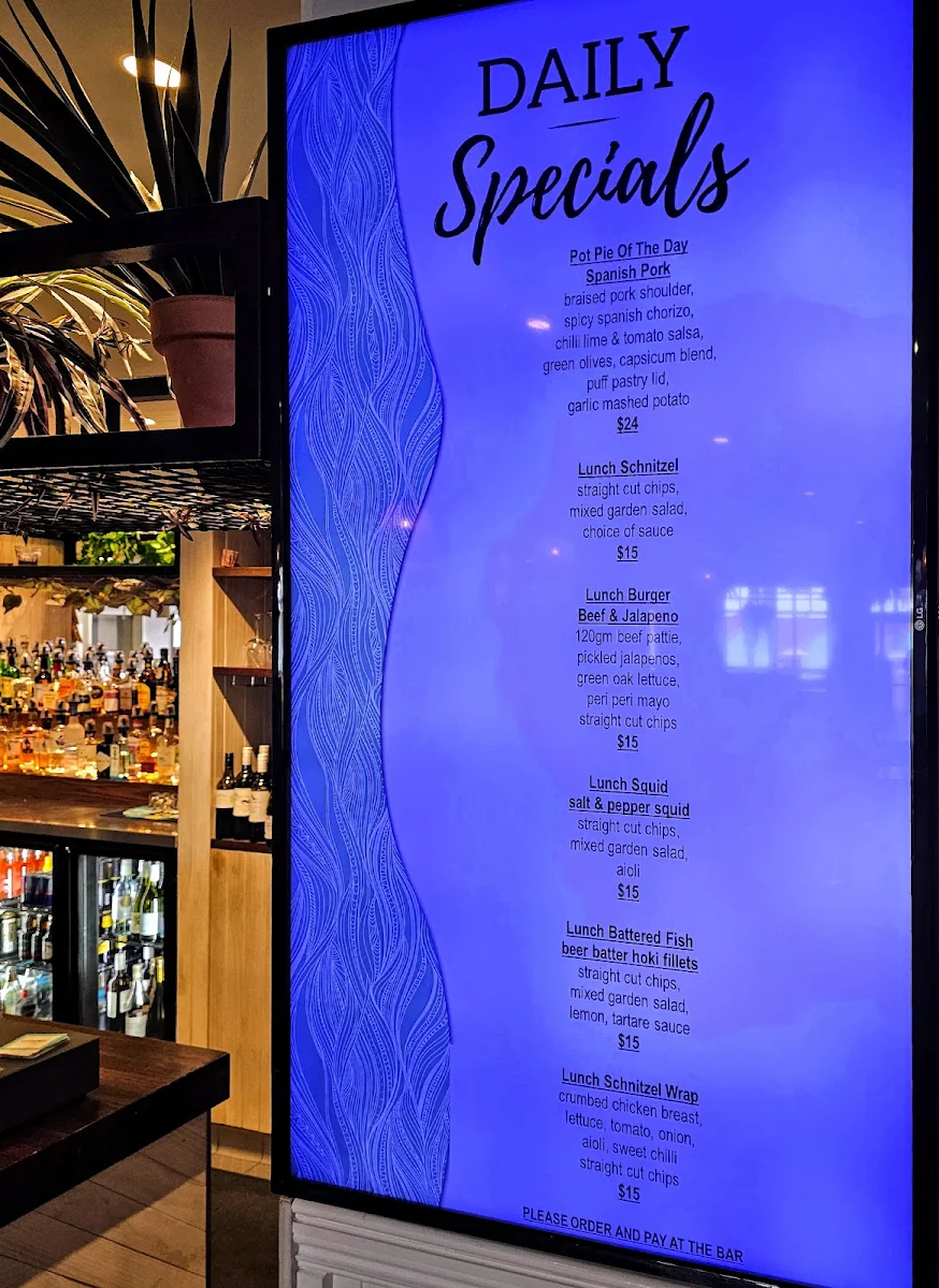Menu, The Corrimal Hotel