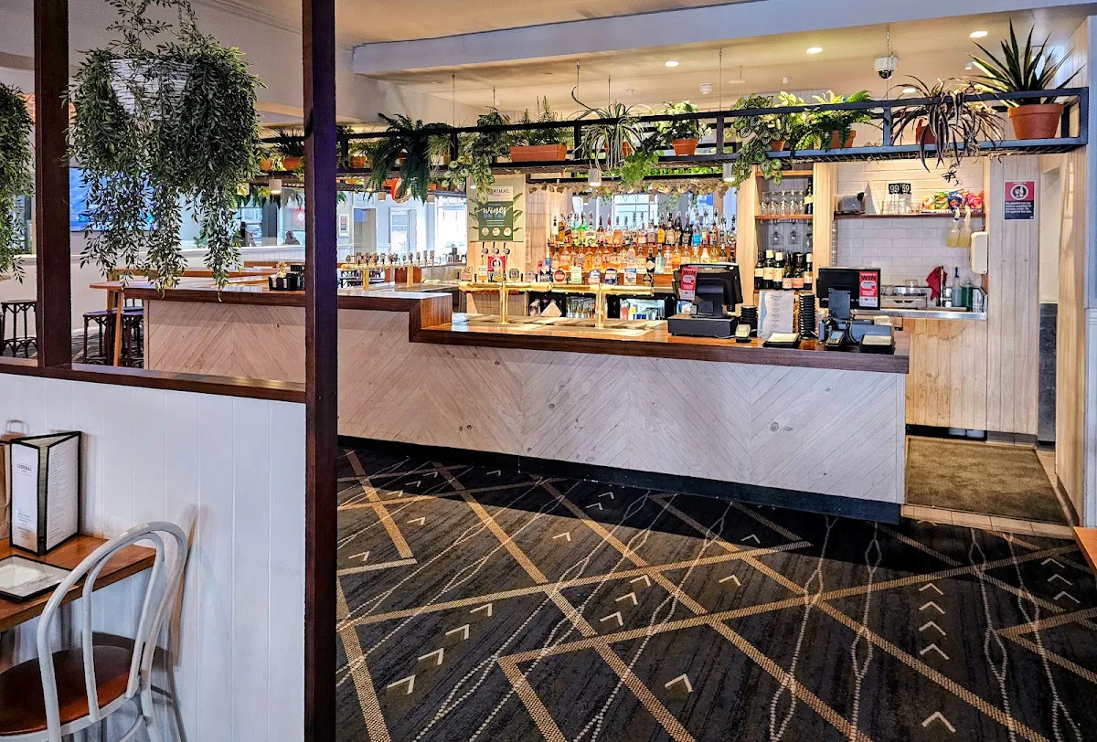 Vibe, The Corrimal Hotel