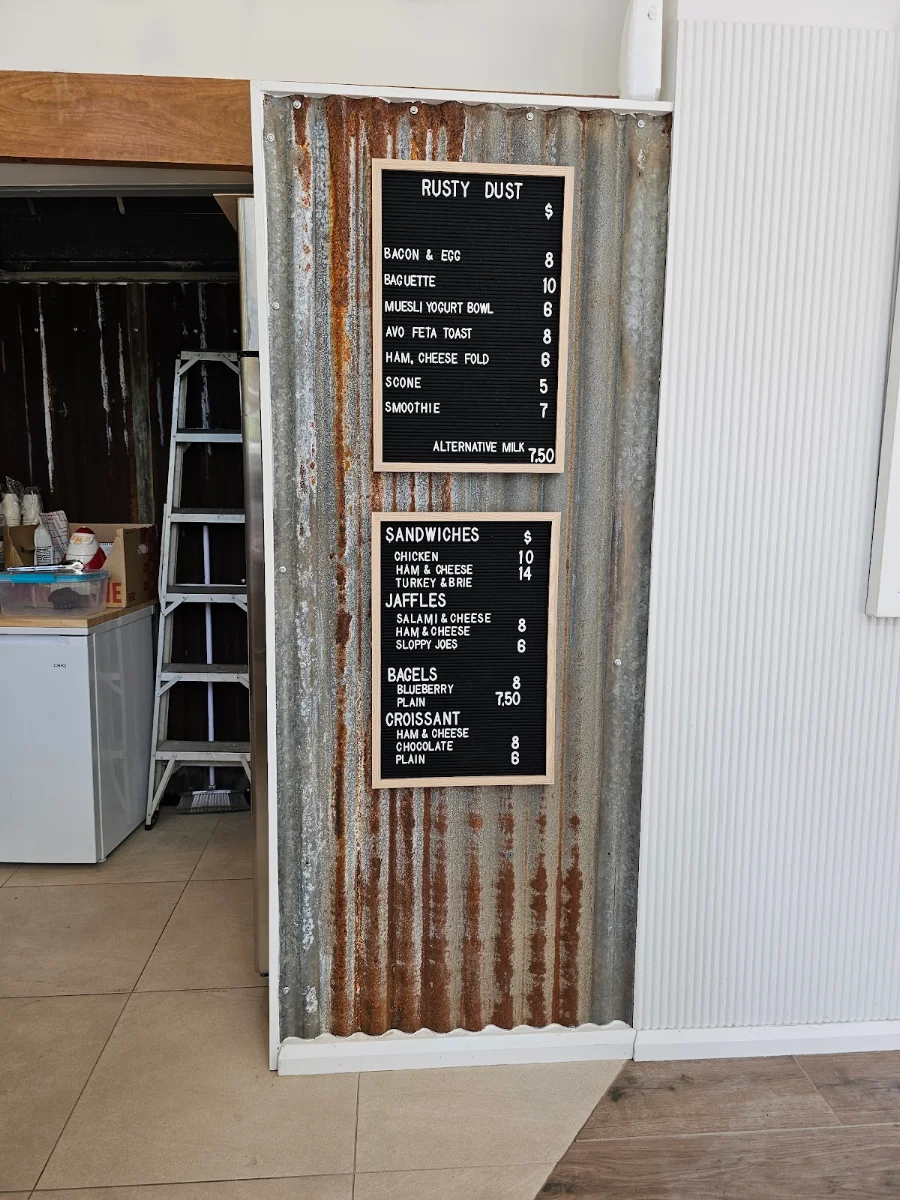 Menu, Rusty Dust