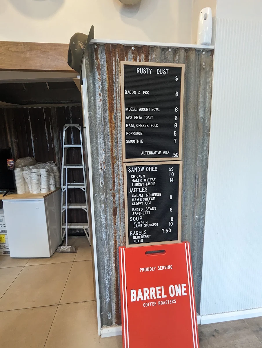 Menu, Rusty Dust