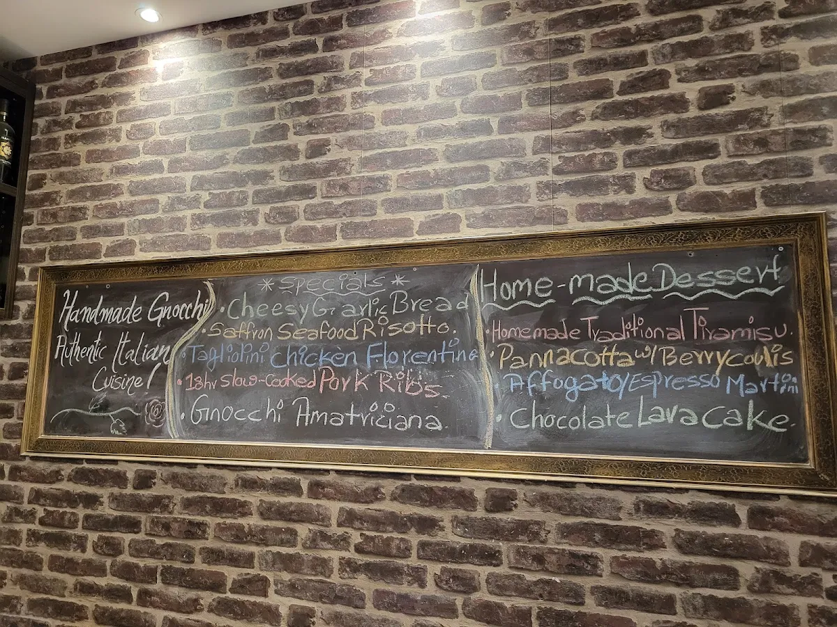 Menu, Seasons Provedore