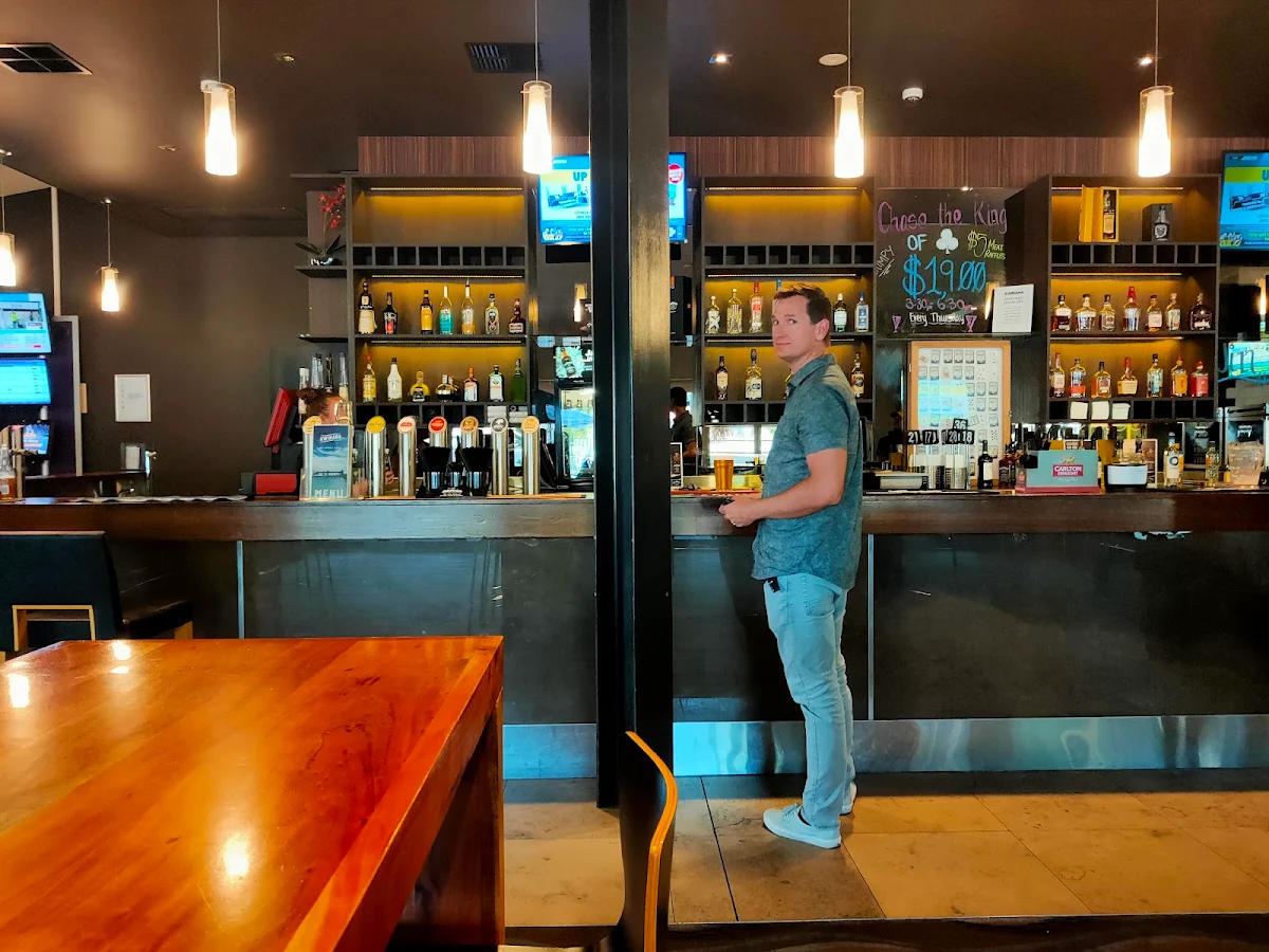 Vibe, The Kwinana Local Bar and Bistro