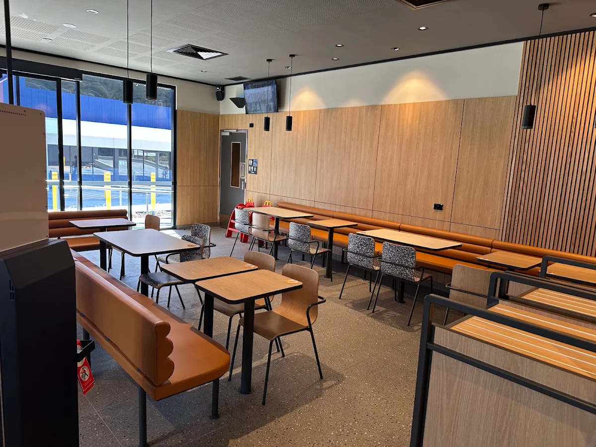 Vibe, McDonald's Auburn West