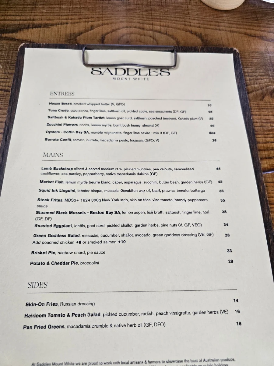 Menu, Saddles Mount White