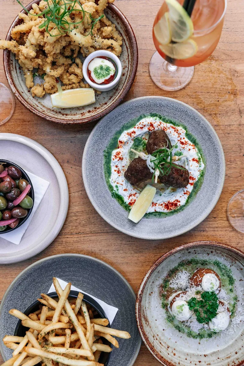 Food & drink, Gerries Bar