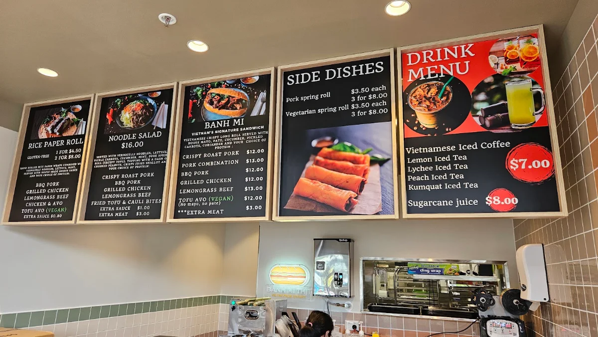 Menu, Banh Mi Thit Salisbury