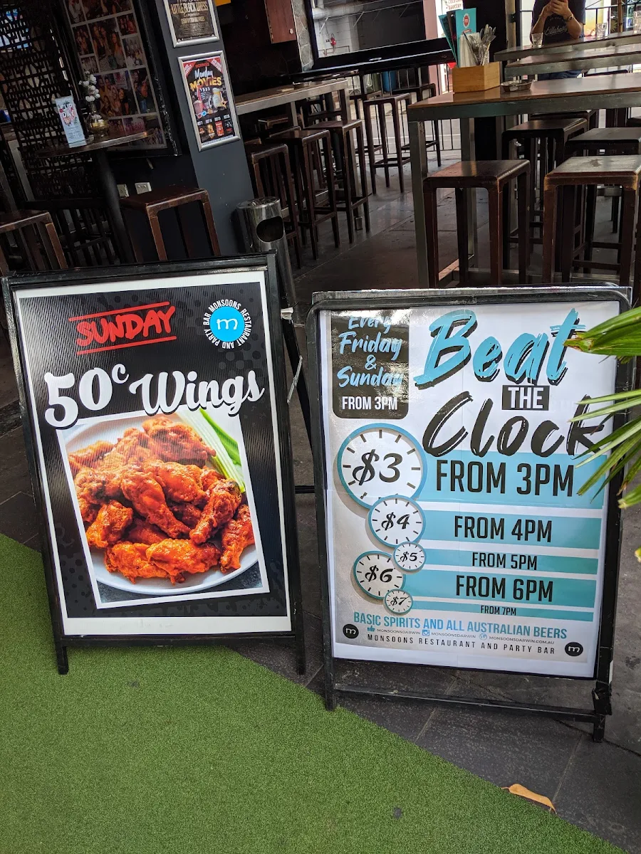 Menu, Monsoons Darwin