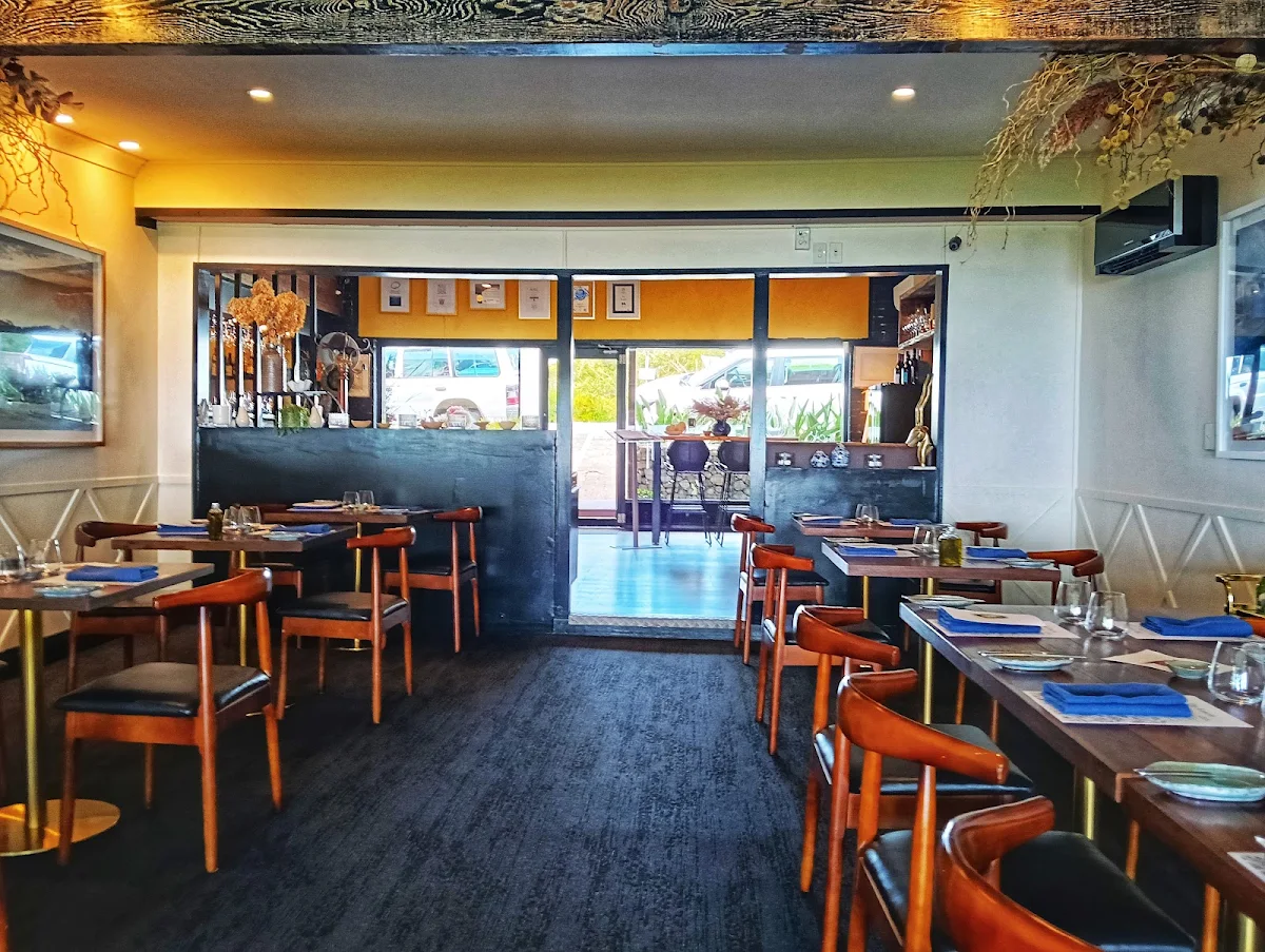 Vibe, The Cowrie Restaurant