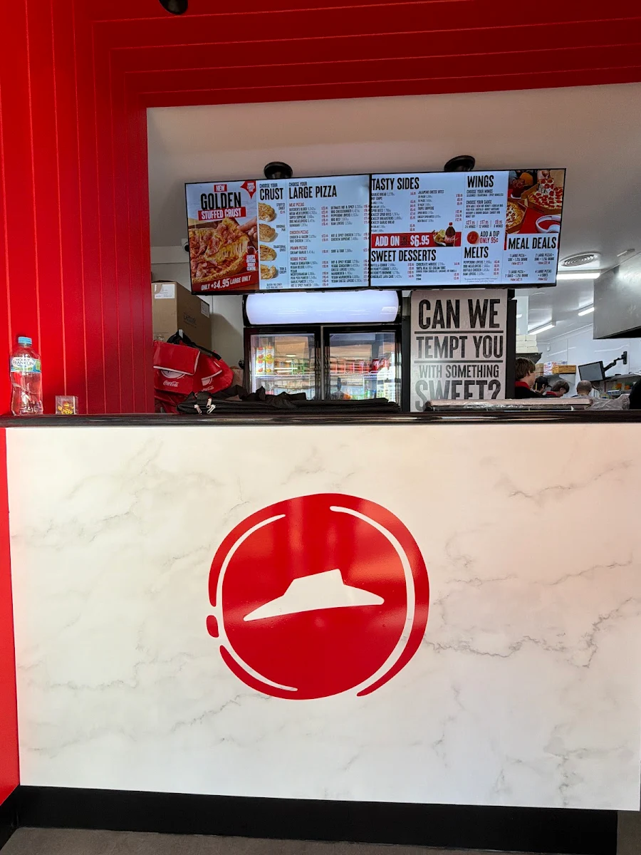 Menu, Pizza Hut Maryborough
