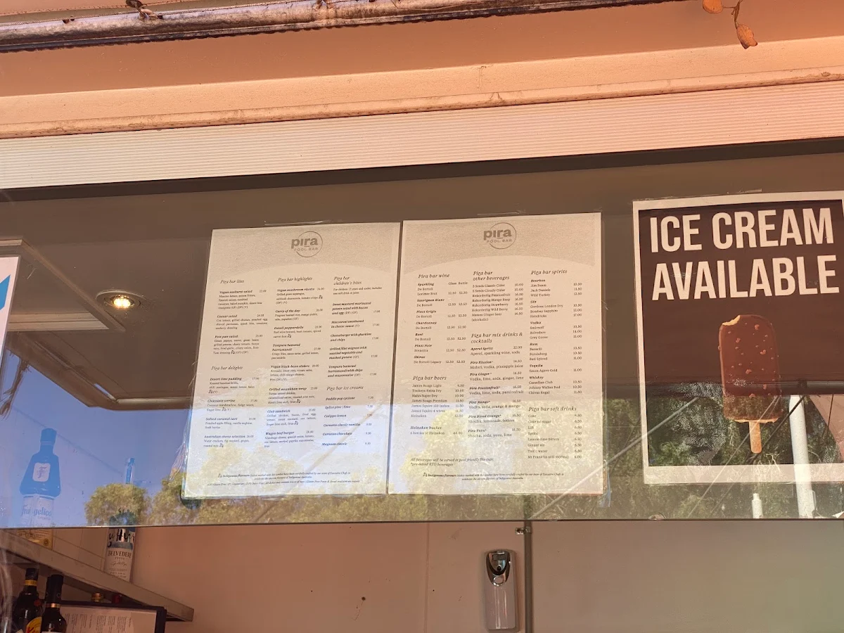 Menu, Pira Pool Bar