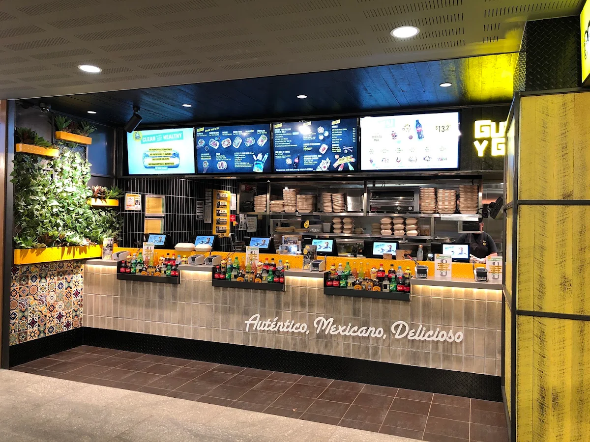 Vibe, Guzman y Gomez - University of Queensland Refectory