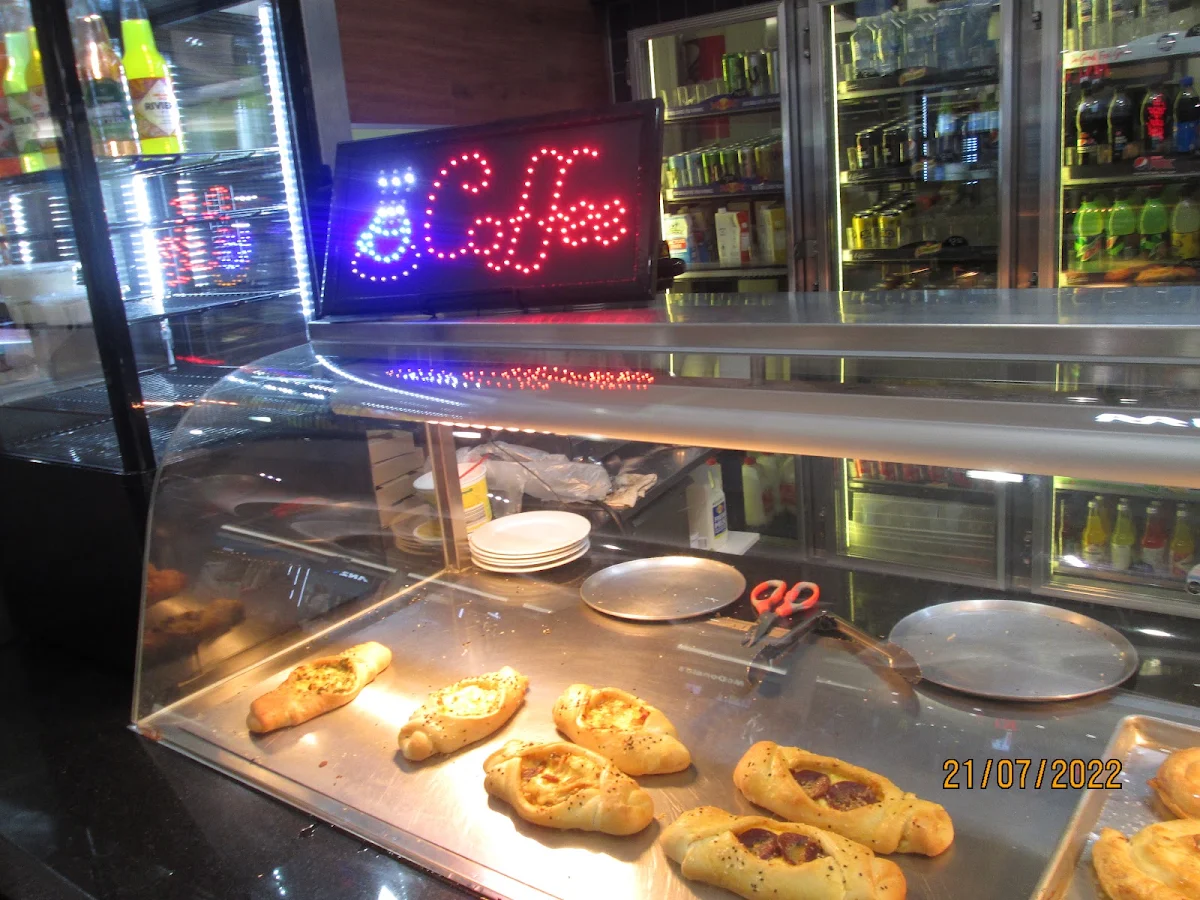 Vibe, Westside Kebabs