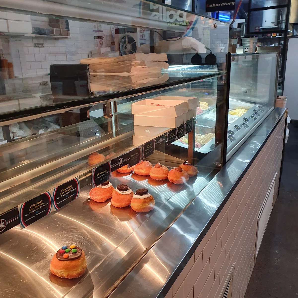 Vibe, Tella Balls Dulwich Hill