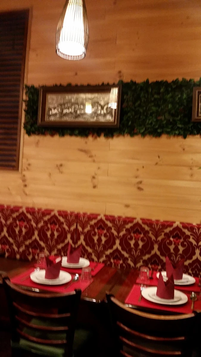 Vibe, Khao Gaeng Thai Restaurant