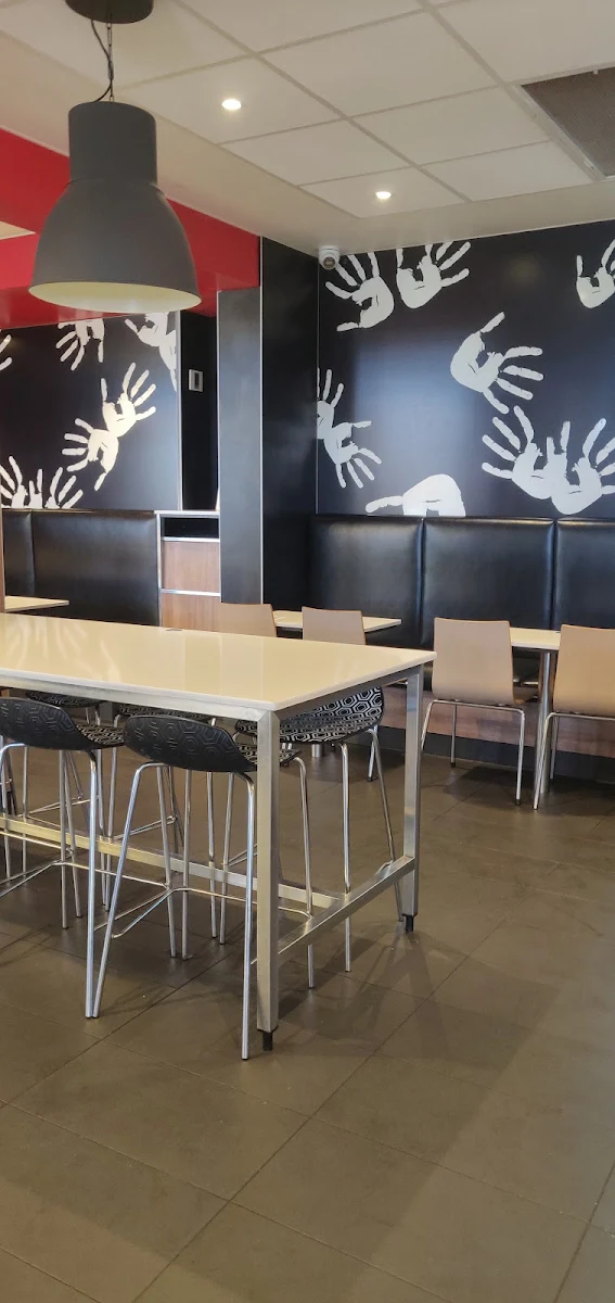Vibe, McDonald's Golden Grove